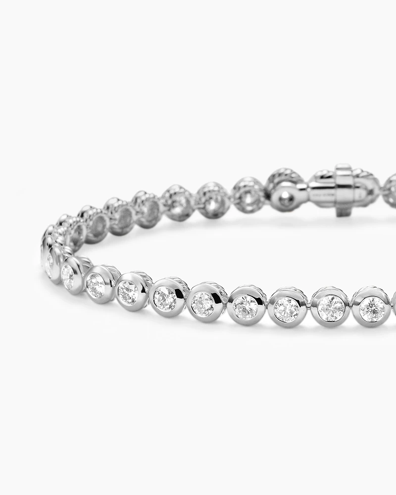 Tennis Bracelet in 18K White Gold with Diamonds, 4.7mm