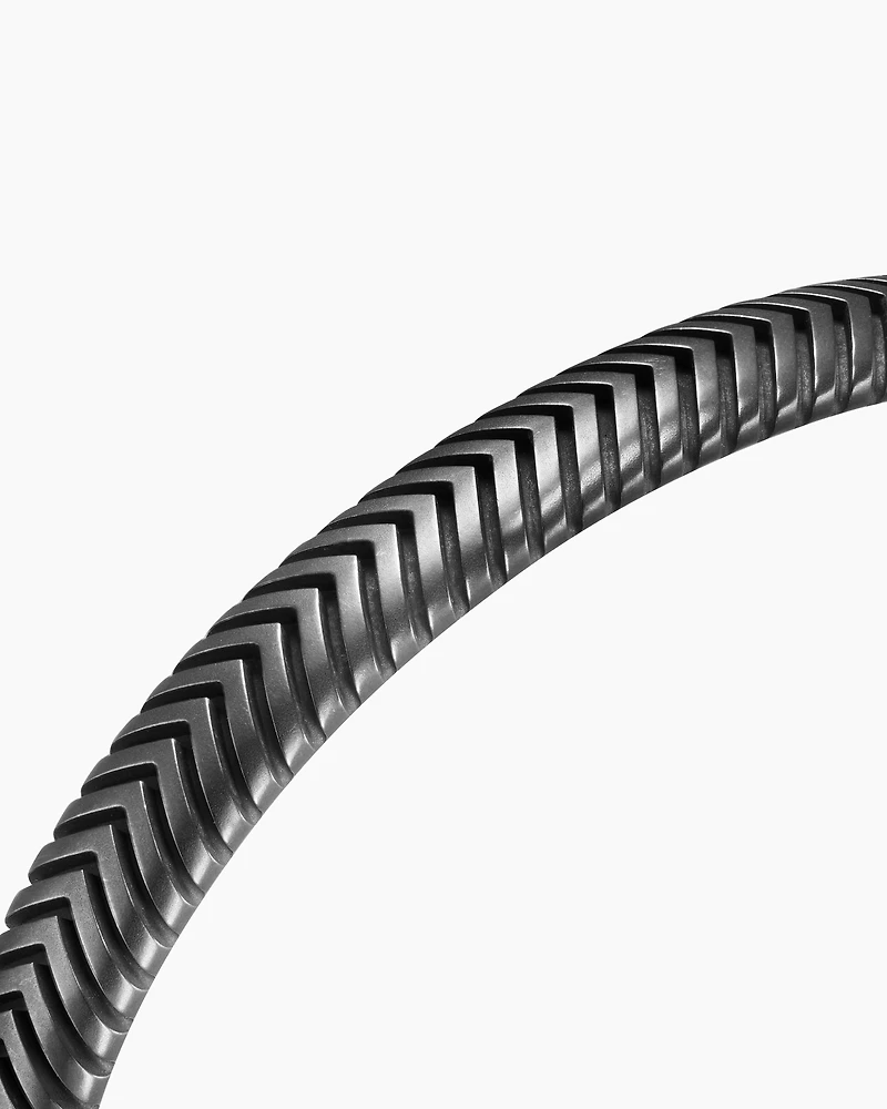 Chevron Cuff Bracelet in Titanium, 8mm