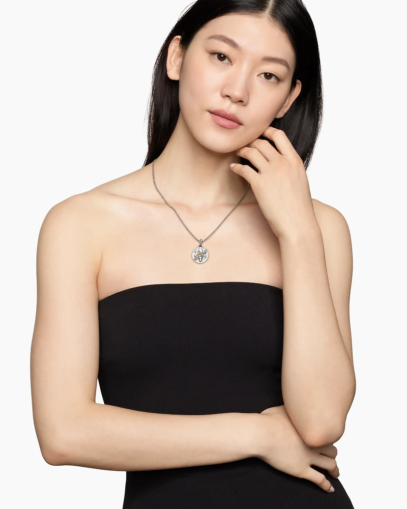 Capricorn Amulet in 18K Yellow Gold with Diamonds, 28.7mm