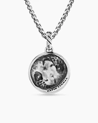 Pisces Amulet in 18K Yellow Gold with Diamonds, 28.7mm