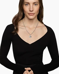 Taurus Amulet in 18K Yellow Gold with Diamonds, 28.7mm
