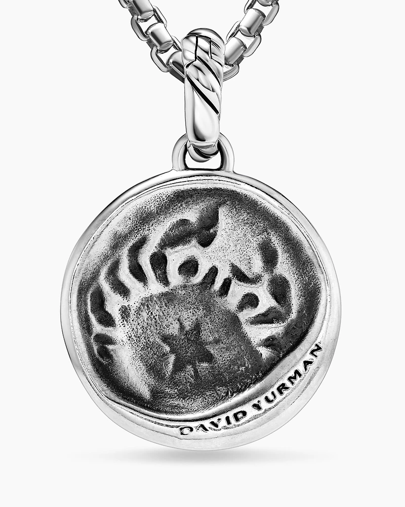 Cancer Amulet in 18K Yellow Gold with Diamonds, 28.7mm