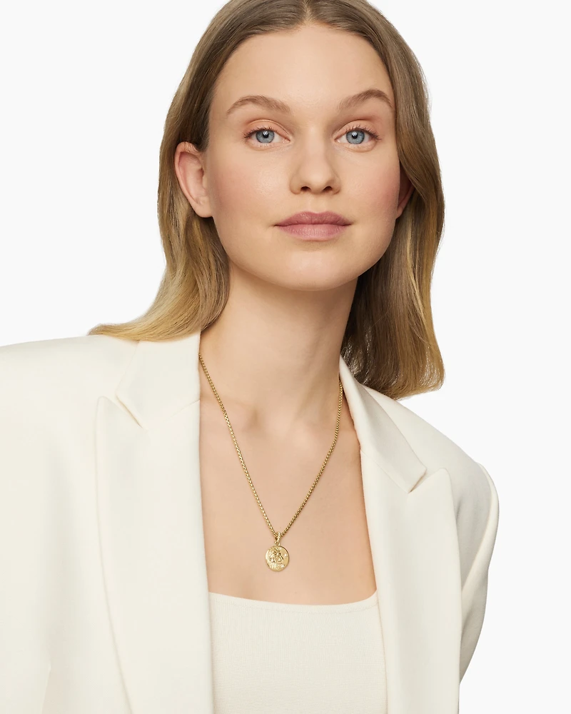Leo Amulet in 18K Yellow Gold with Diamonds, 28.7mm