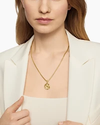 Leo Amulet in 18K Yellow Gold with Diamonds, 28.7mm