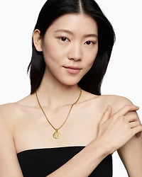 Virgo Amulet in 18K Yellow Gold with Diamonds, 28.7mm
