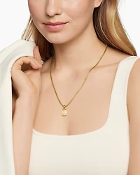 Petrvs® Bee Amulet in 18K Yellow Gold, 23.8mm