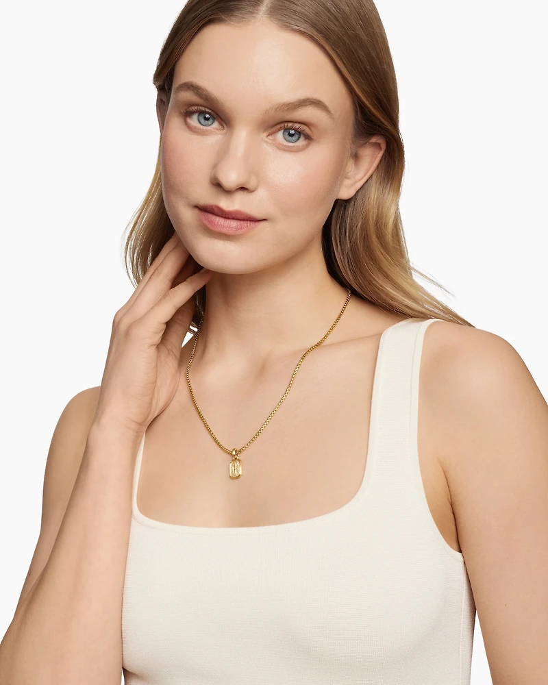 Petrvs® Bee Amulet in 18K Yellow Gold, 23.8mm