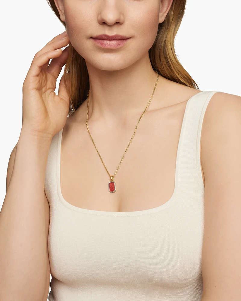 Petrvs® Bee Amulet in 18K Yellow Gold with Carnelian and Diamonds, 15.4mm