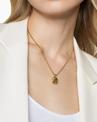 Sculpted Cable Square Locket in 18K Yellow Gold, 22.5mm