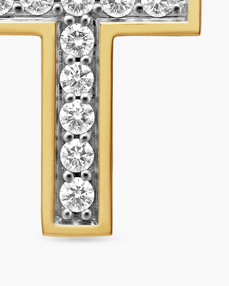 Pavé Cross Pendant in 18K Yellow Gold with Diamonds, 23mm