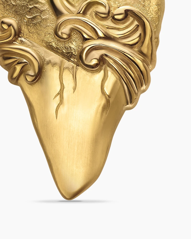 Waves Shark Tooth Amulet in 18K Yellow Gold, 25mm