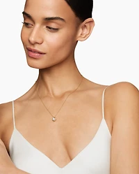 Infinity Pendant Necklace in 18K Yellow Gold with Pearl, 10mm