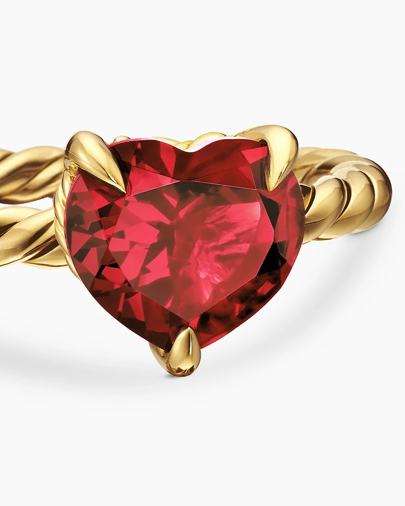 Chatelaine® Heart Ring 18K Yellow Gold with Garnet, 7mm