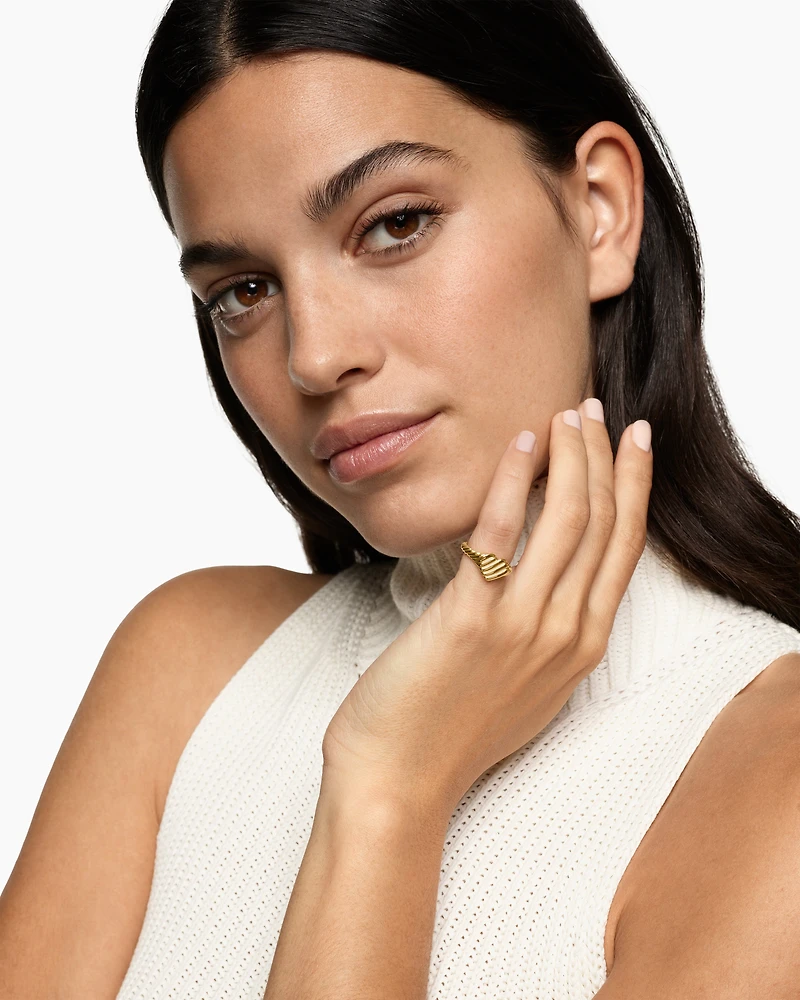 Sculpted Cable Heart Pinky Ring 18K Yellow Gold, 9mm