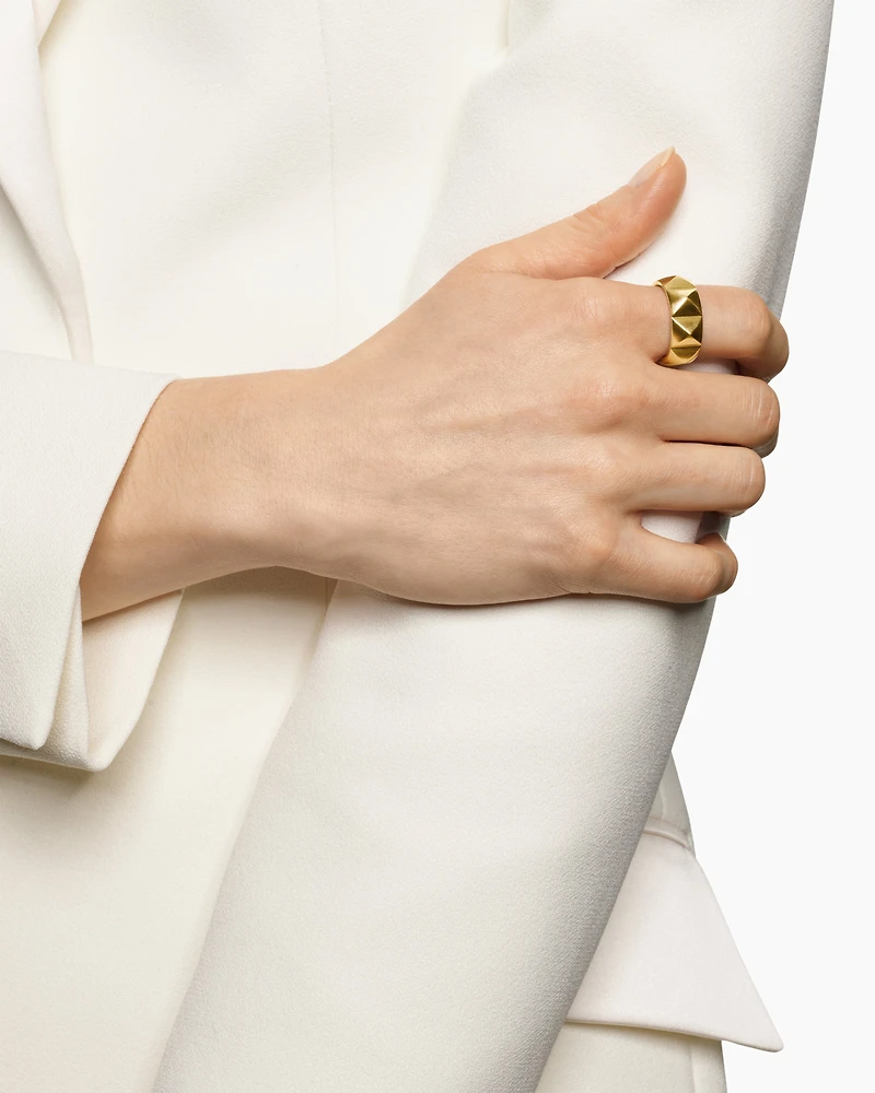 Pyramid Band Ring 18K Yellow Gold