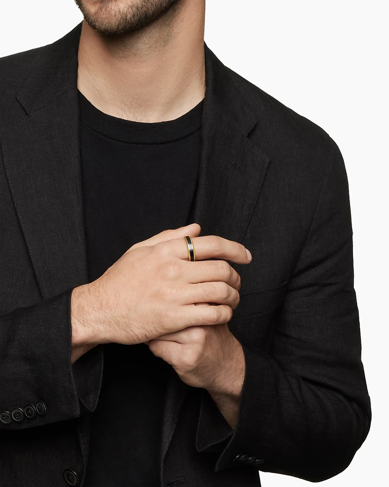 Bevelled Band Ring 18K Yellow Gold with Black Titanium