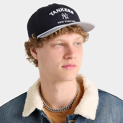 New Era New York Yankees MLB 9FORTY M-Crown A-Frame Snapback Hat