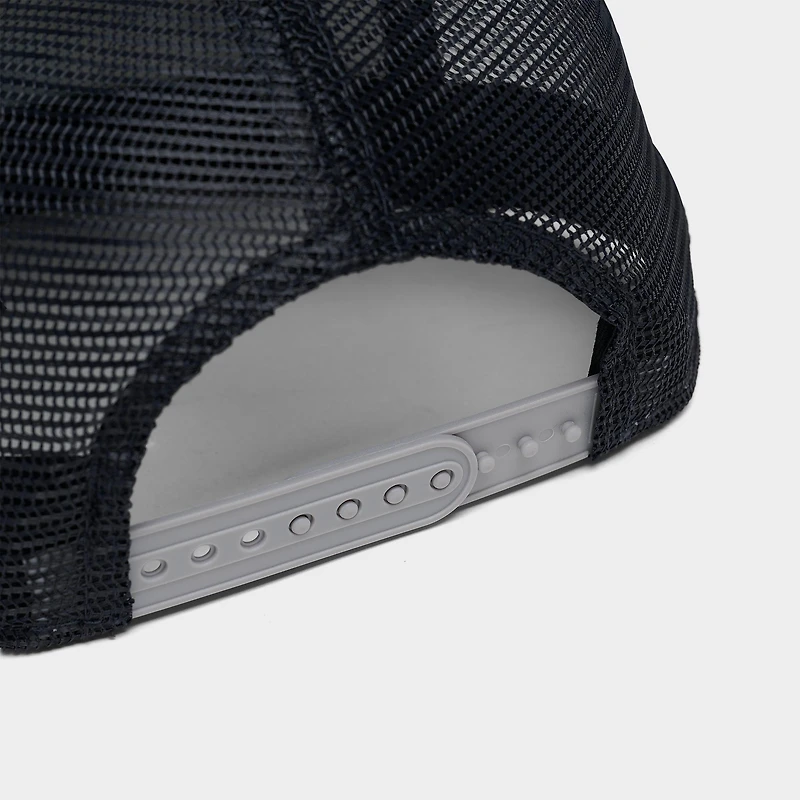 New Era New York Yankees MLB Trucker Snapback Hat