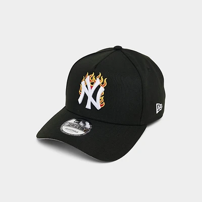 New Era New York Yankees MLB 9FORTY A-Frame Flames Snapback Hat