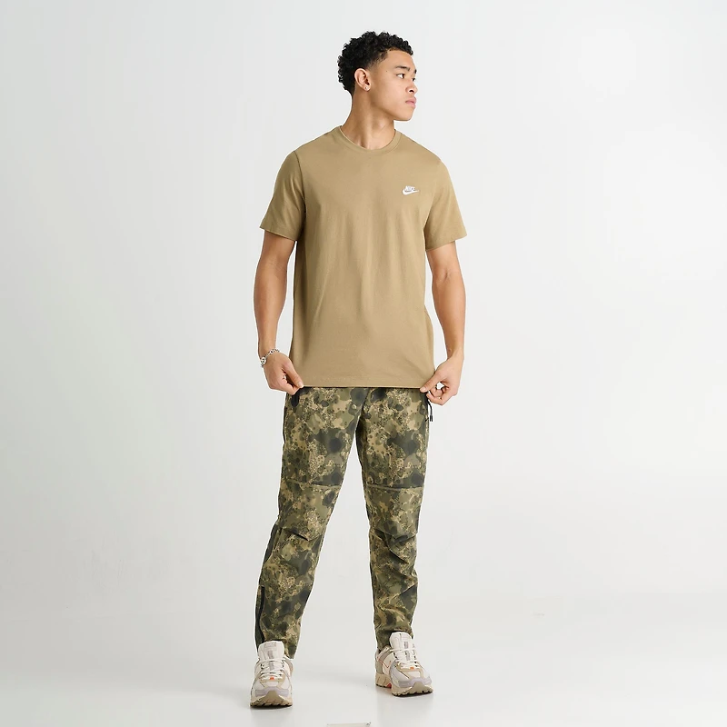 Nike Sportswear Club T-Shirt