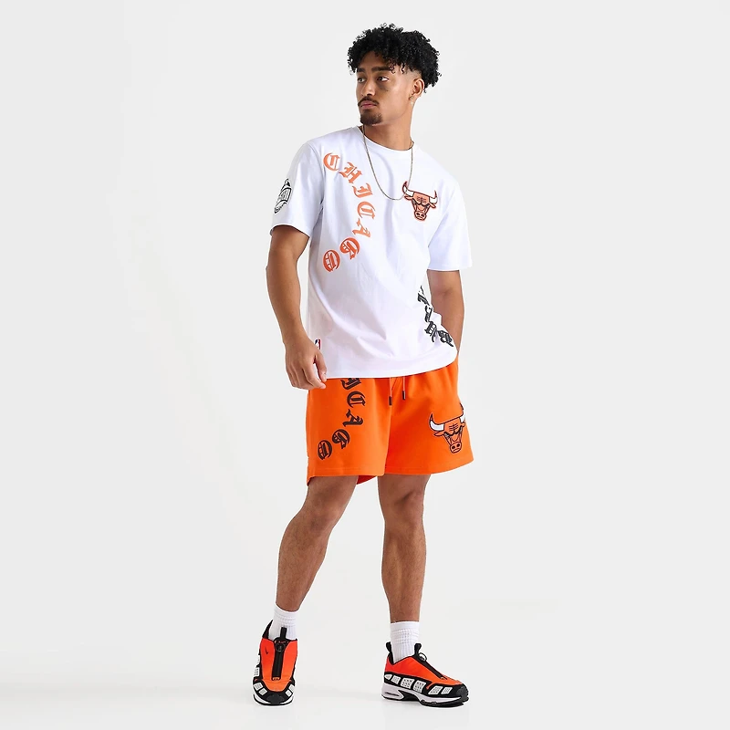 Men's Pro Standard Chicago Bulls NBA Old English T-Shirt