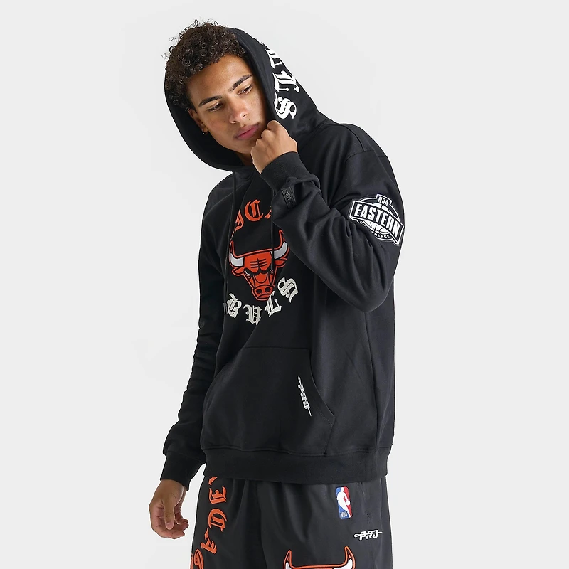 Men's Pro Standard Chicago Bulls NBA Old English Fleece Pullover Hoodie