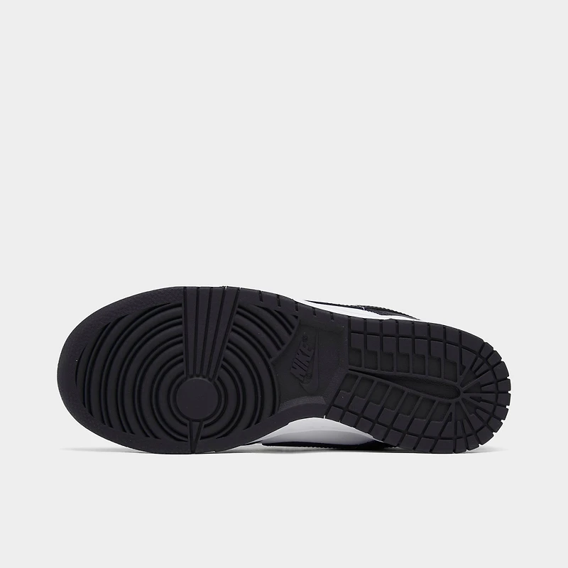 Women's Nike Dunk Low Retro SE Casual Shoes