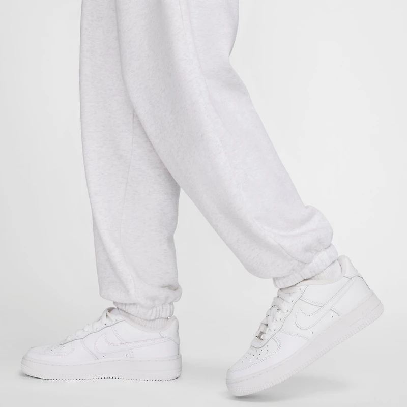 Women's Nike Sportswear Club Fleece Mid-Rise Oversized Sweatpants