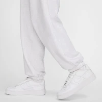 Women's Nike Sportswear Club Fleece Mid-Rise Oversized Sweatpants