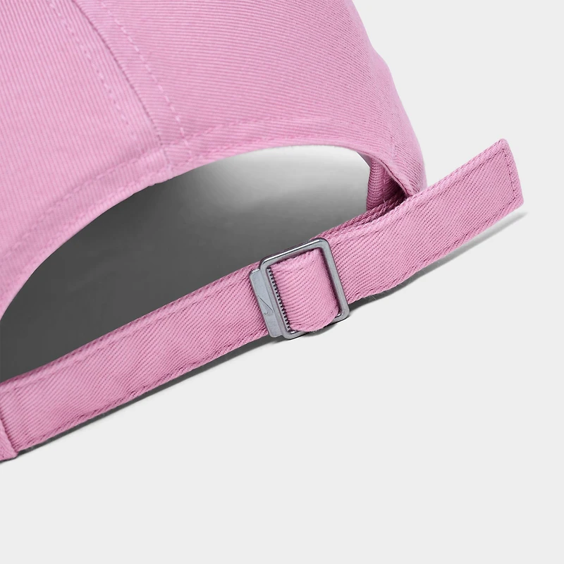 Nike Club Unstructured Futura Wash Strapback Hat