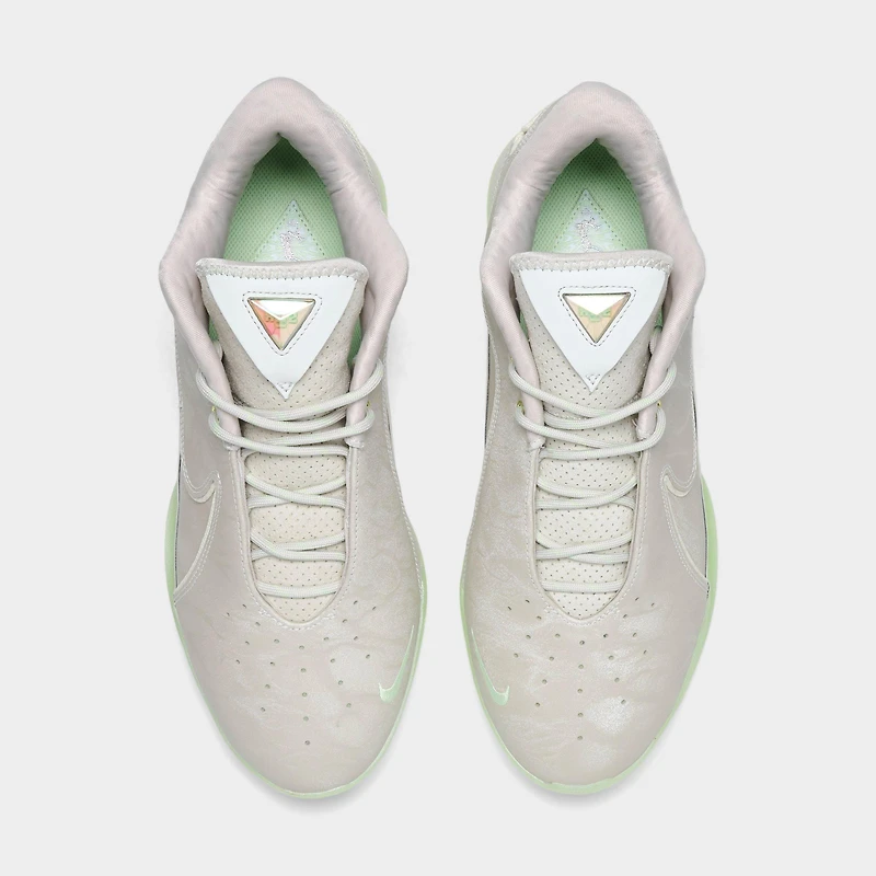 Men's Nike LeBron 22 Basketball Shoes