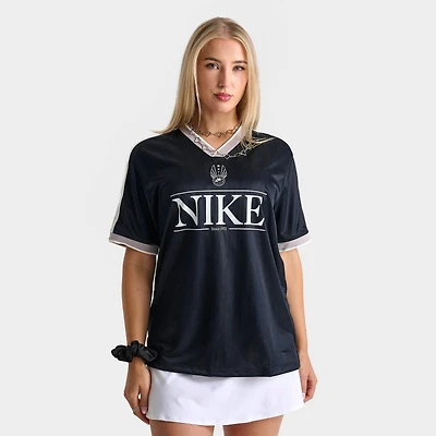 Women's Nike Sportswear V-Neck Jersey T-Shirt