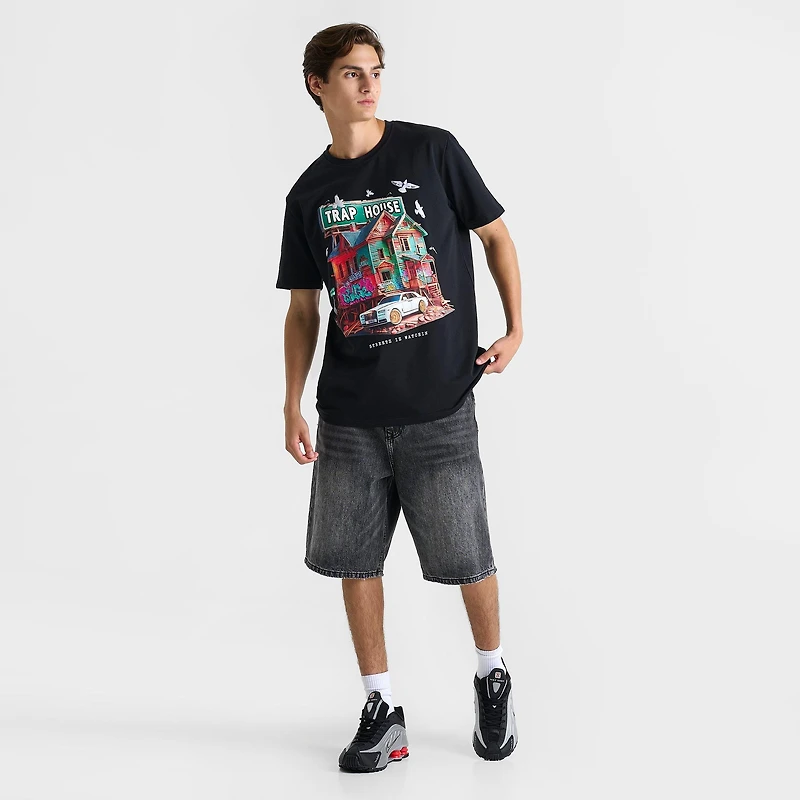 Men's Streetz Iz Watchin Grizzly Graphic T-Shirt