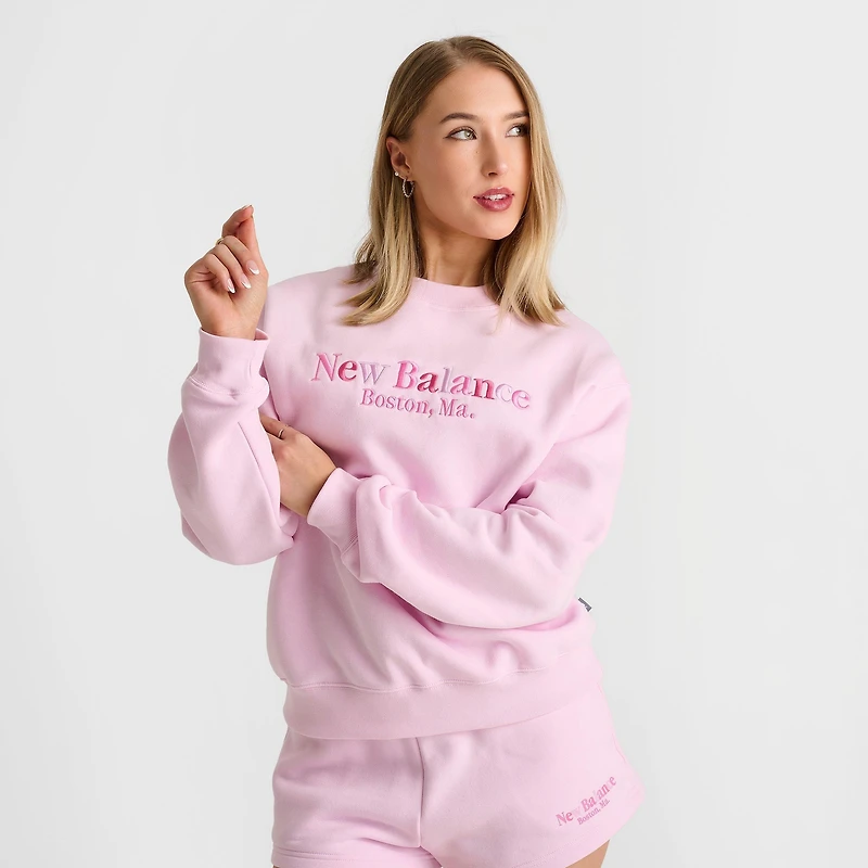 Women's New Balance Logo Crewneck Sweatshirt