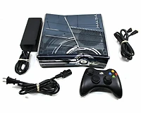 Microsoft Xbox 360 S Console 320GB - Halo 4