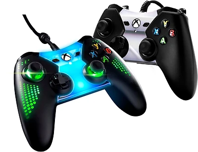 Microsoft Wired Controller for Xbox One (Styles May Vary