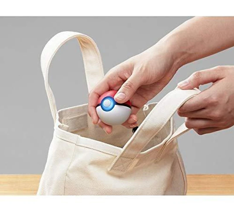 Nintendo Switch Poke Ball Plus