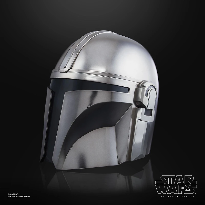 Hasbro Star Wars: The Black Series The Mandalorian Helmet