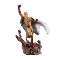 One-Punch Man Saitama Statue