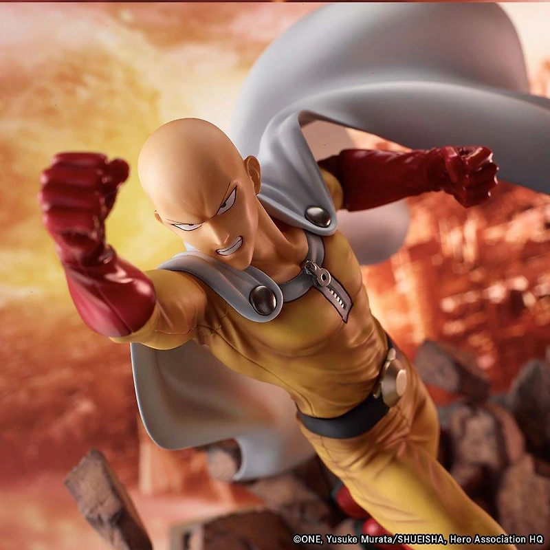 One-Punch Man Saitama Statue