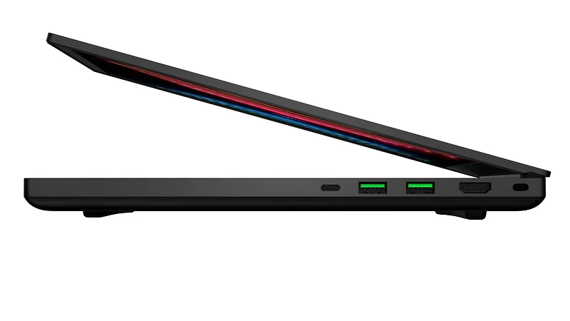 Razer Blade 14 14-in QHD 165Hz Gaming Laptop AMD Ryzen 9 5900HX 16GB RAM GeForce RTX 3080