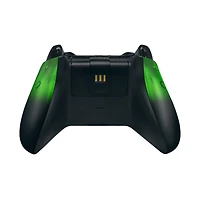 Razer Universal Quick Charging Stand for Xbox One and Xbox Series X with Wireless Controller - Razer Edition