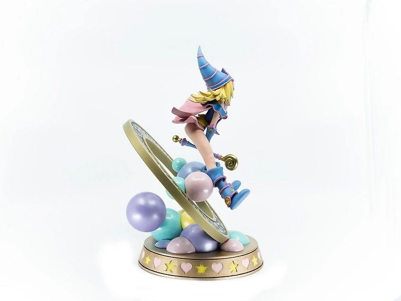First 4 Figures Yu-Gi-Oh! Dark Magician Girl (Standard Pastel Edition) Statue