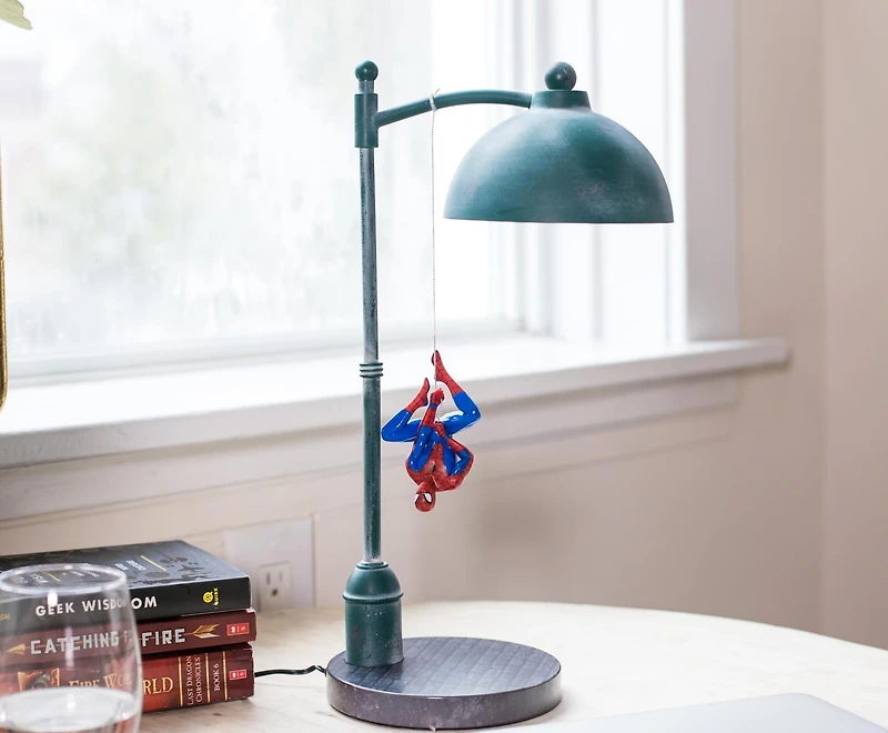 Marvel Spider-Man 16-in Streetlight LED Desk Lamp
