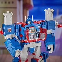 Hasbro Transformers Studio Series Commander Class 86-21 Ultra Magnus 9.5-in Action Figure