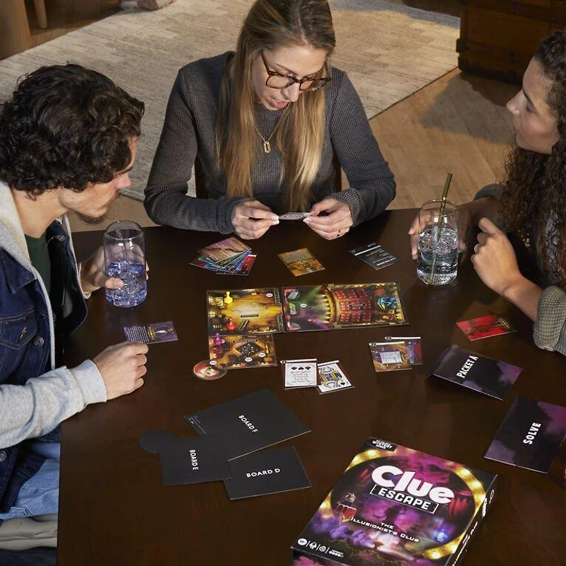 Clue Escape The Illusionists Club Board Game