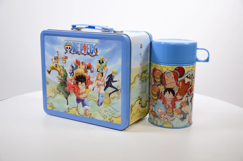 One Piece Tin Titans Lunch Box with Beverage Container GameStop Exclusive