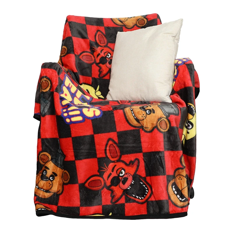 Five Nights at Freddy's Cast Checkered Polyester Blanket