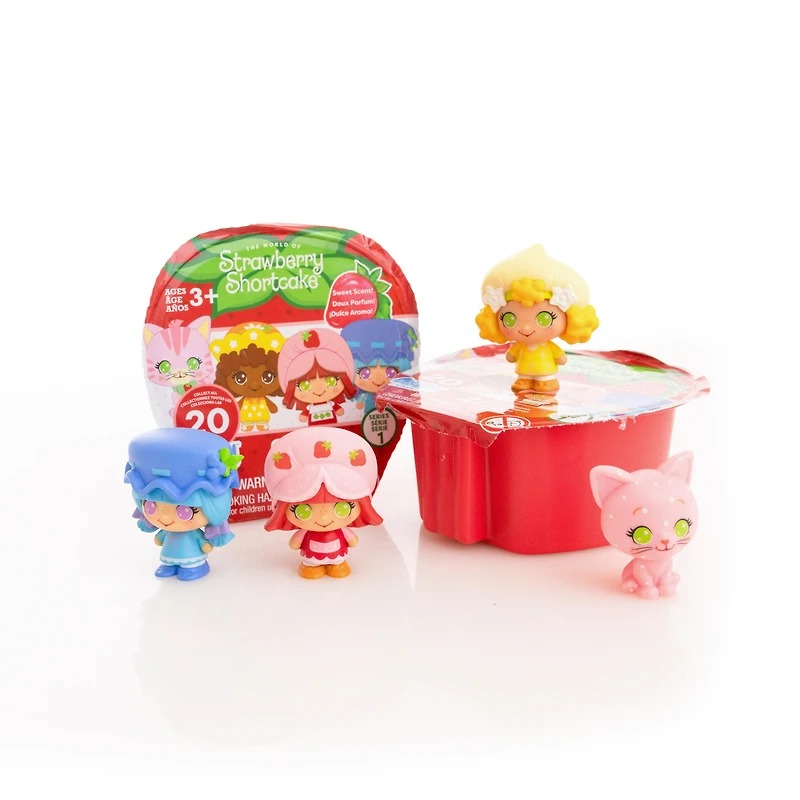 Strawberry Shortcake 1.5-in Blind Cheebs Figures (Styles May Vary)