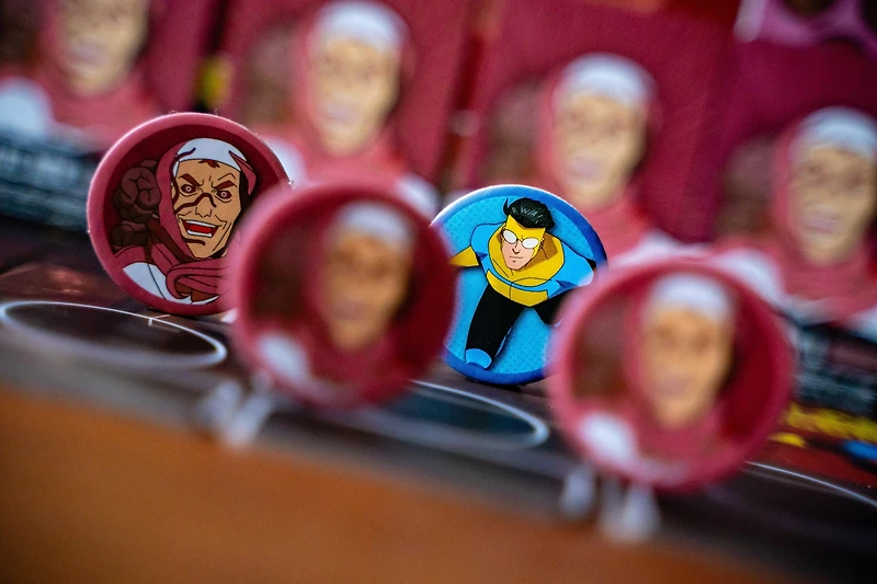 Invincible: Escape from Mars Board Game